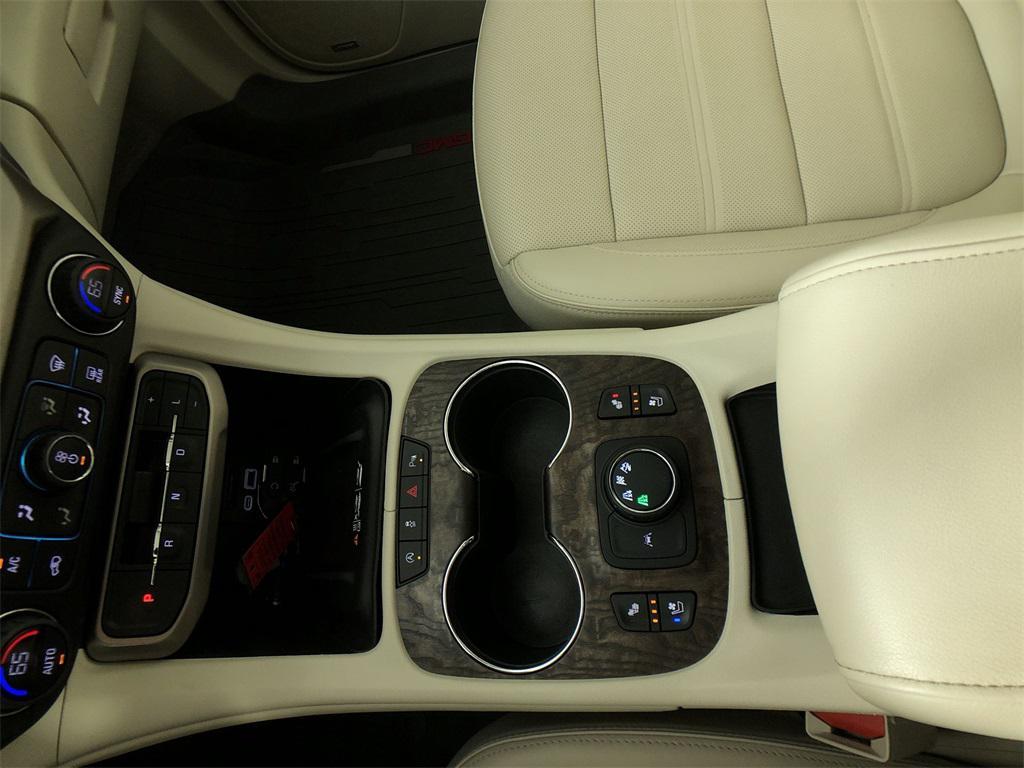 used 2020 GMC Acadia car, priced at $30,913