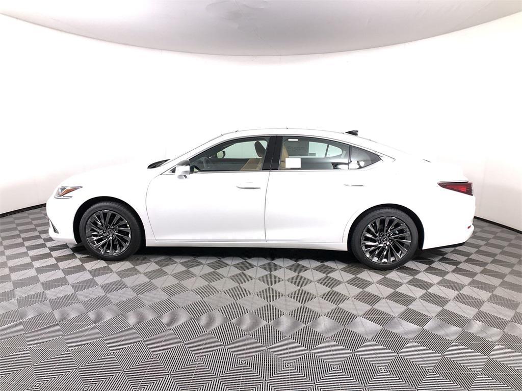 used 2024 Lexus ES 350 car, priced at $45,773
