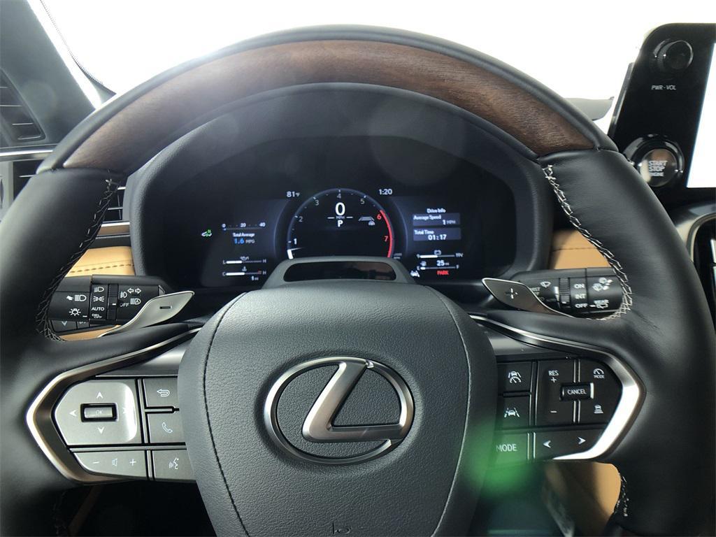 new 2025 Lexus LX 600 car, priced at $117,768