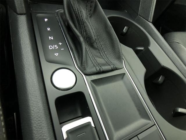 used 2021 Volkswagen Atlas car, priced at $21,546