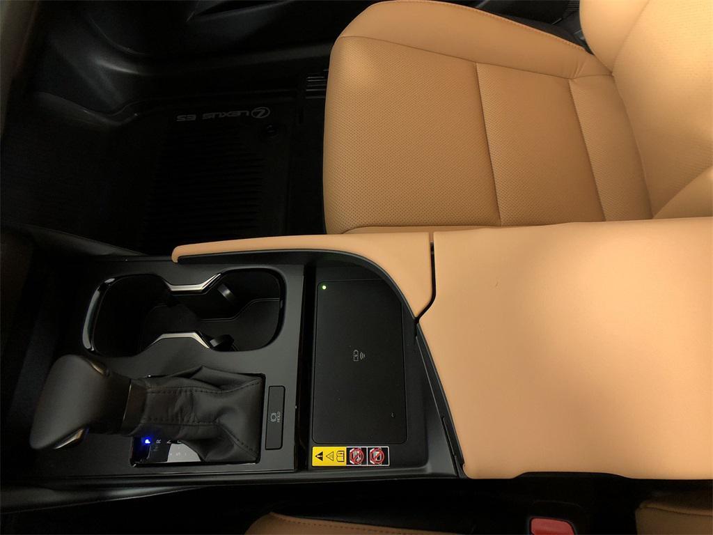 new 2025 Lexus ES 350 car, priced at $48,584