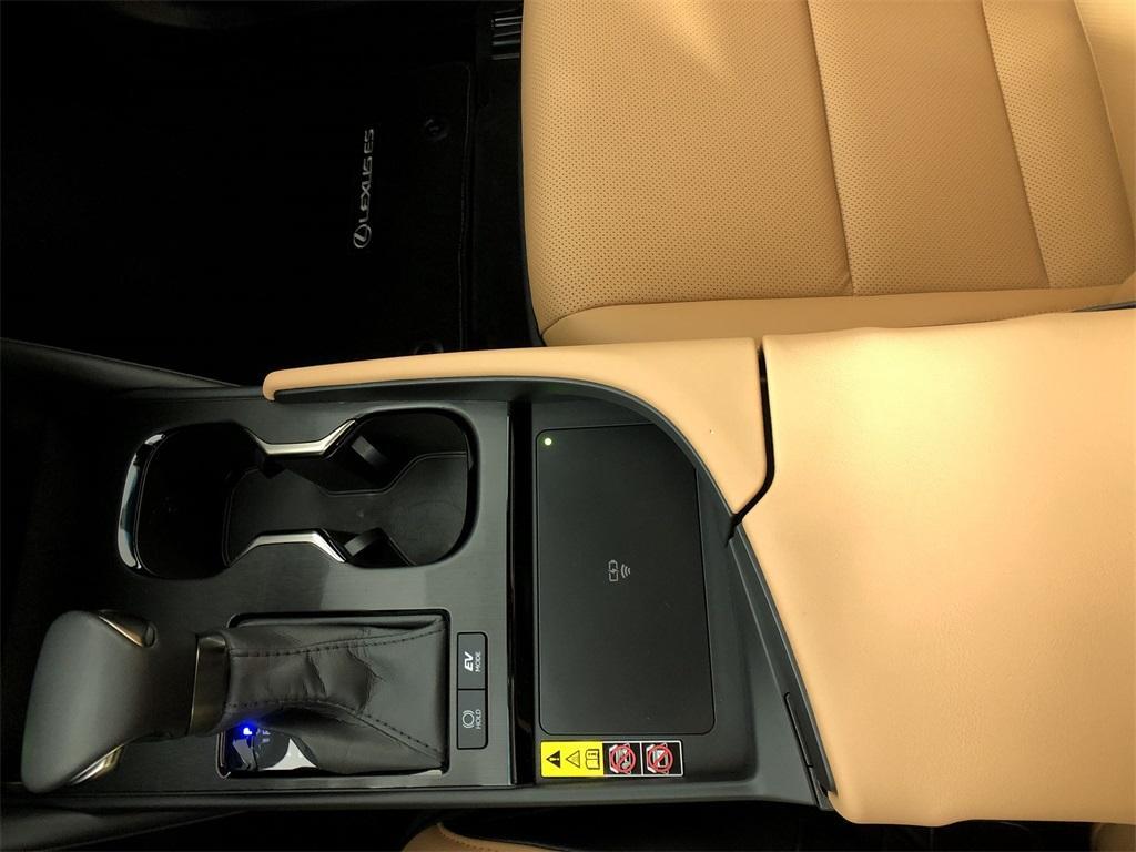 used 2024 Lexus ES 300h car, priced at $43,374