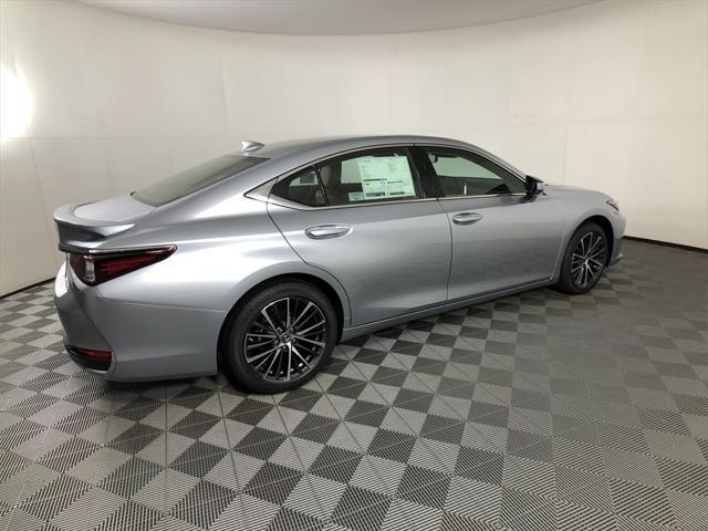 new 2025 Lexus ES 300h car, priced at $51,644