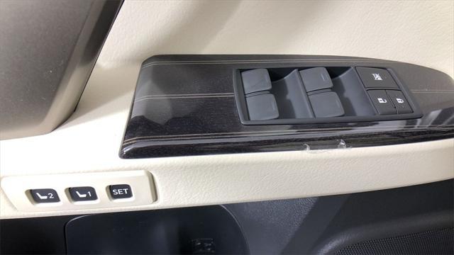 used 2020 Lexus GX 460 car, priced at $42,169