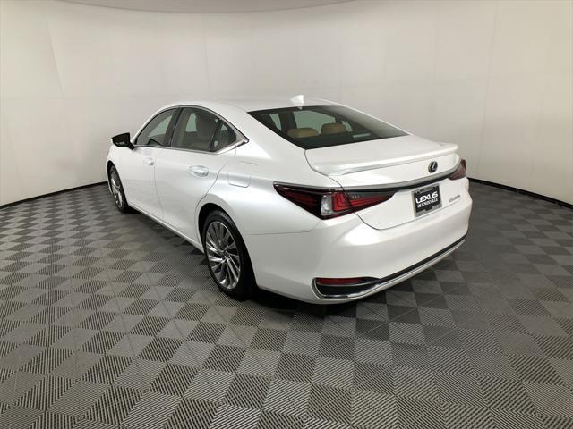 used 2023 Lexus ES 300h car, priced at $46,649