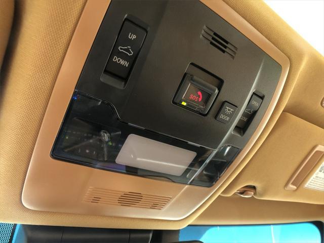 used 2023 Lexus ES 300h car, priced at $46,649