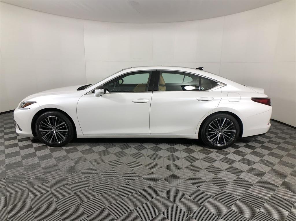 used 2022 Lexus ES 350 car, priced at $39,740