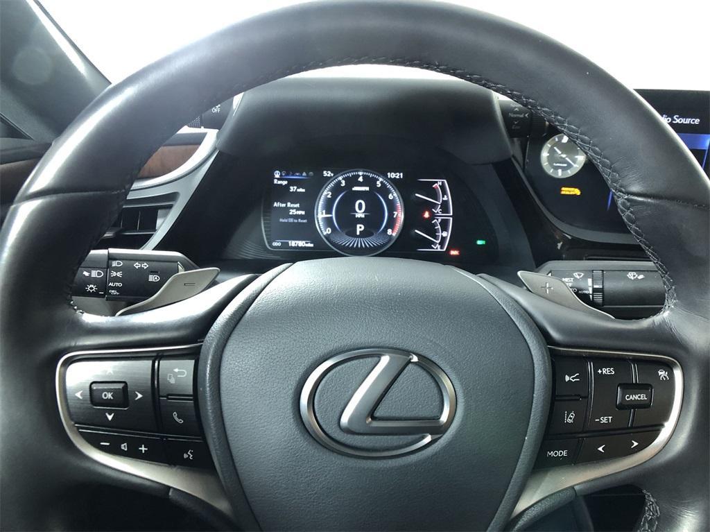 used 2022 Lexus ES 350 car, priced at $39,740