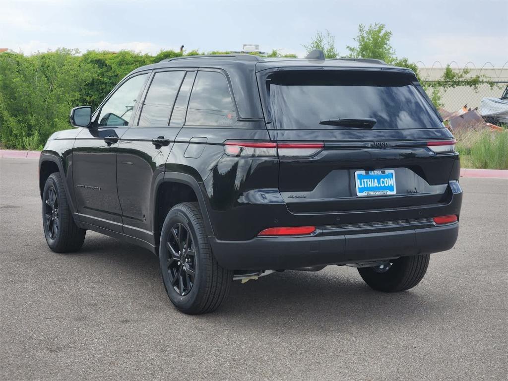 new 2025 Jeep Grand Cherokee car, priced at $40,103