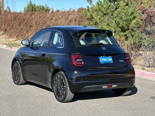 new 2024 FIAT 500e car, priced at $34,095