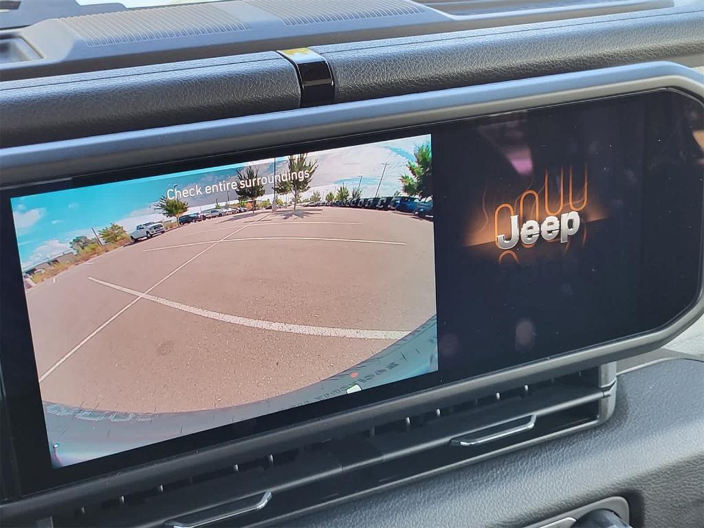 new 2025 Jeep Wrangler car, priced at $41,384