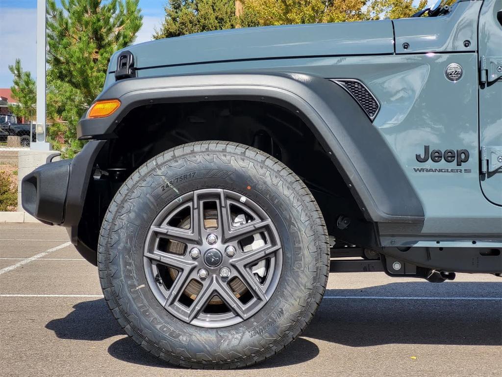 new 2025 Jeep Wrangler car, priced at $41,384