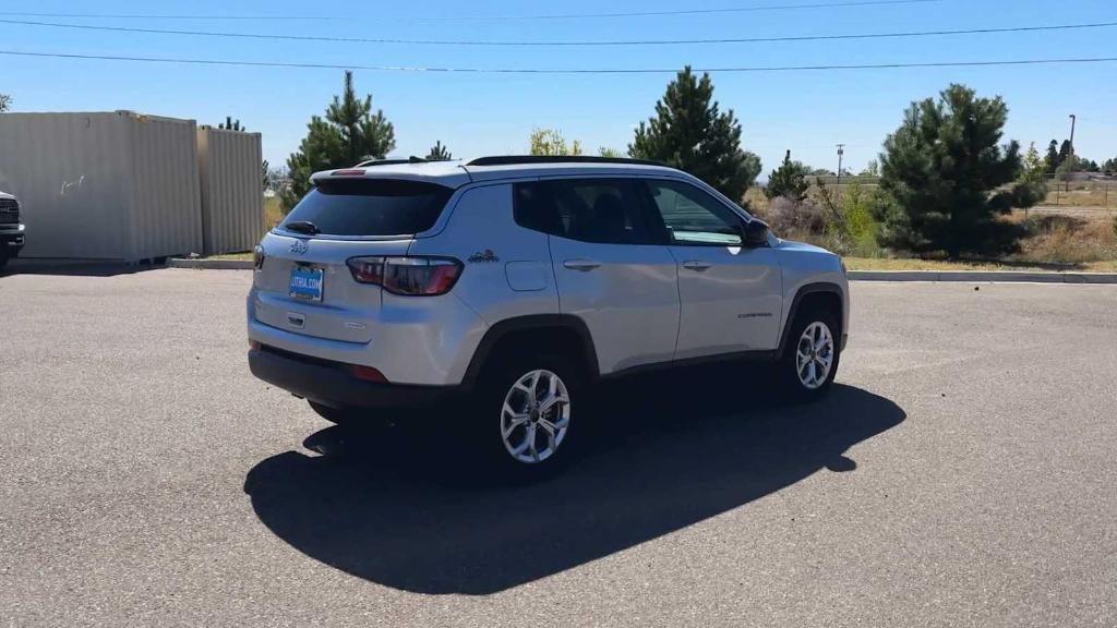 new 2025 Jeep Compass car, priced at $31,035