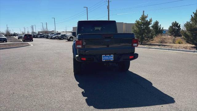 new 2025 Jeep Gladiator car, priced at $47,802