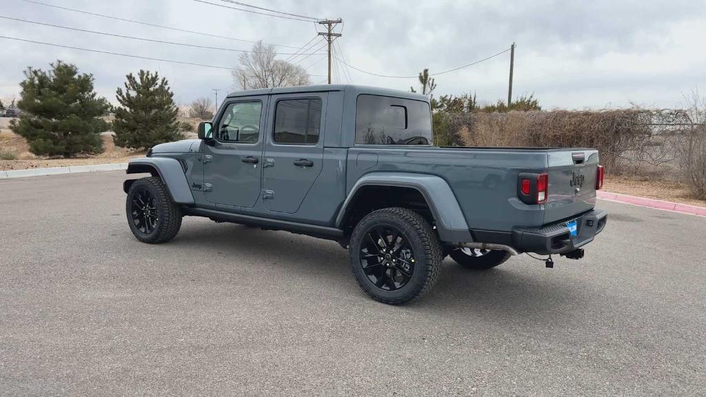 new 2025 Jeep Gladiator car, priced at $42,615