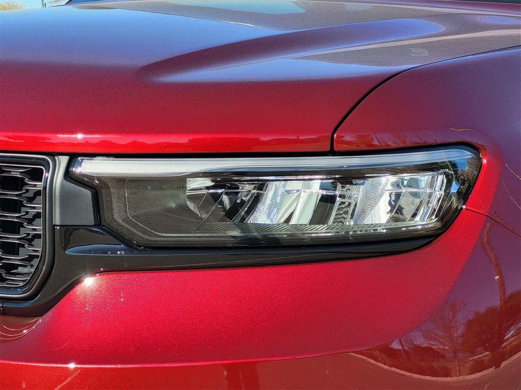 new 2025 Jeep Grand Cherokee L car, priced at $43,242