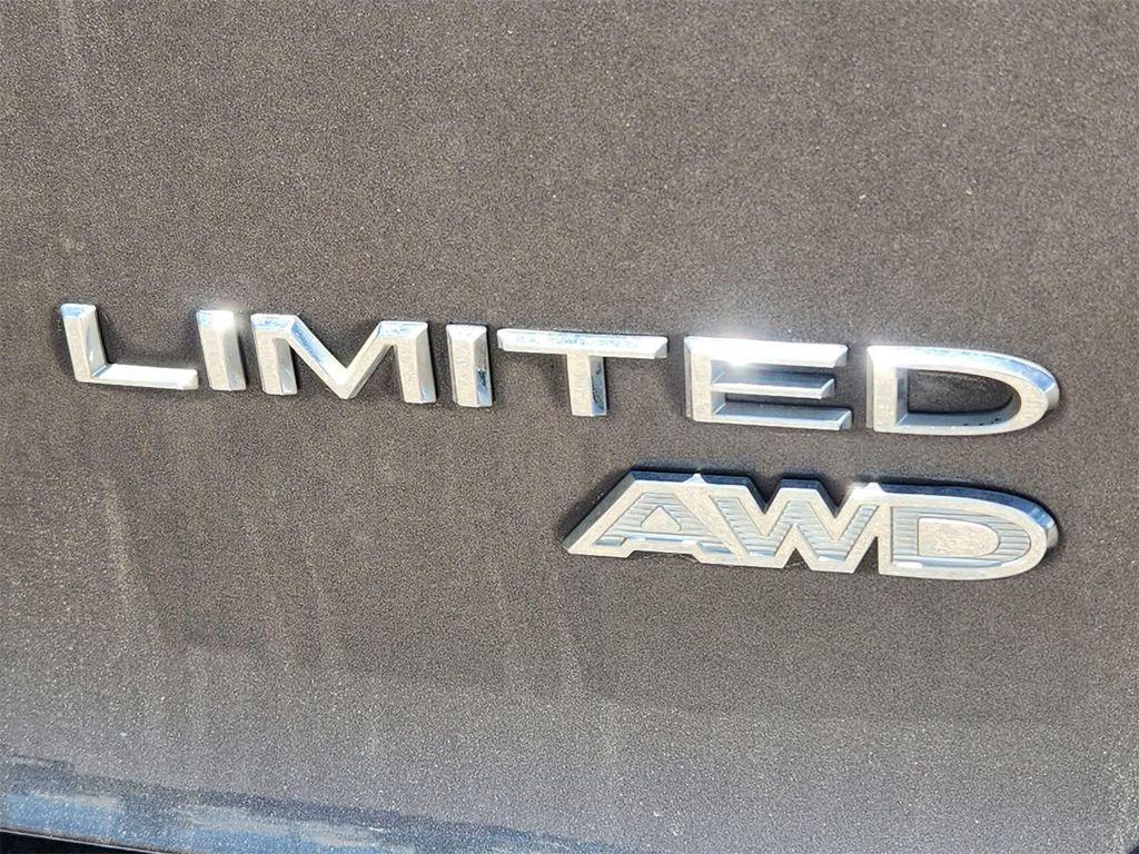 used 2021 Chrysler Pacifica car, priced at $30,494