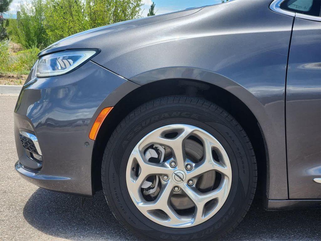 used 2021 Chrysler Pacifica car, priced at $30,494