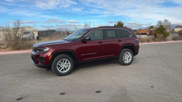 new 2025 Jeep Grand Cherokee car, priced at $38,978