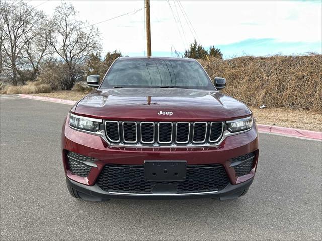 new 2025 Jeep Grand Cherokee car, priced at $38,978