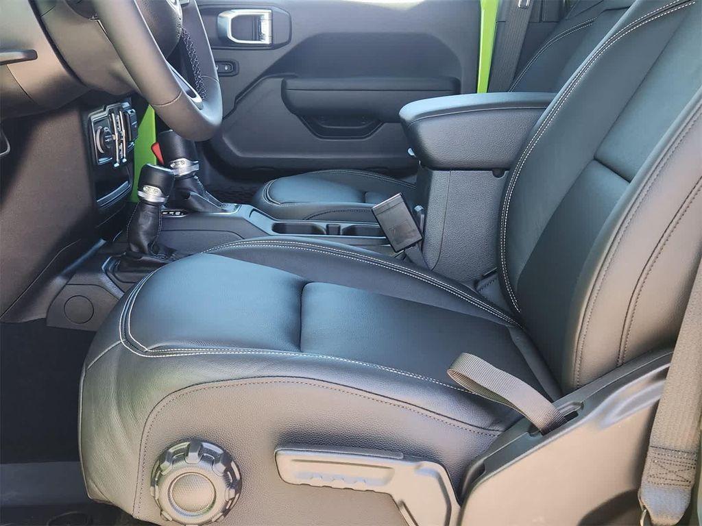 new 2025 Jeep Wrangler car, priced at $63,395