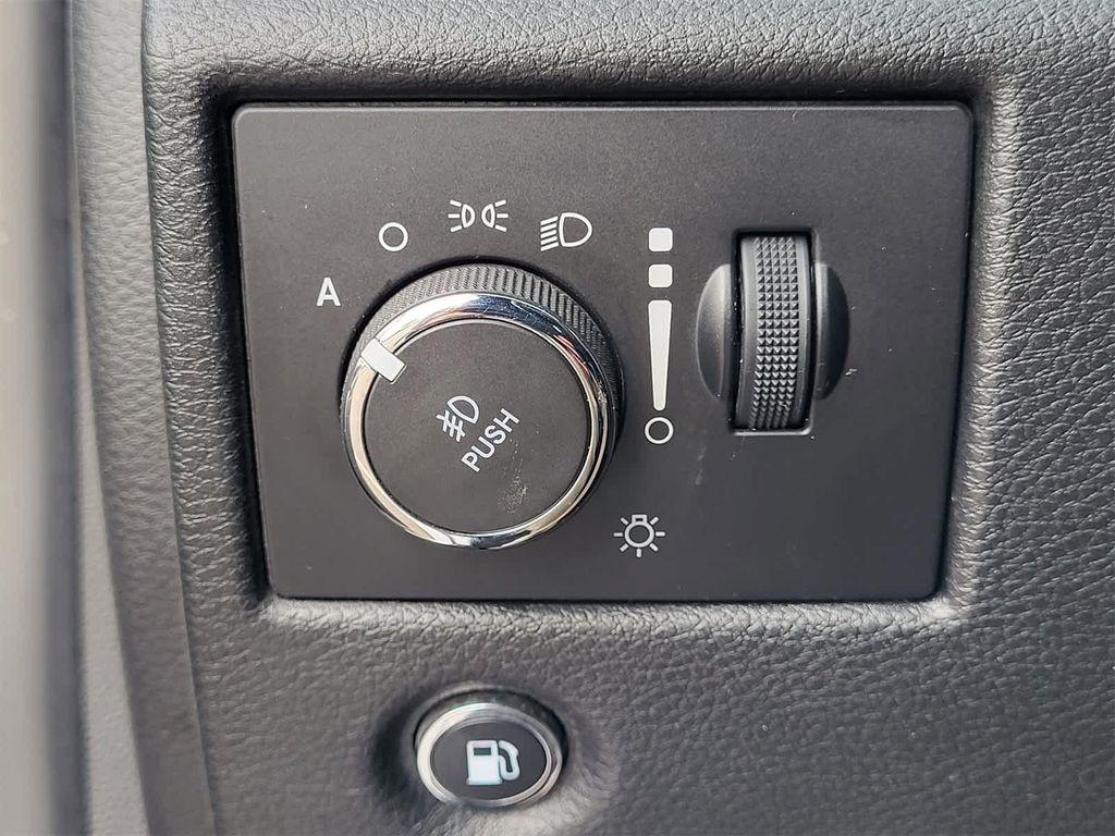 used 2018 Jeep Grand Cherokee car, priced at $12,971