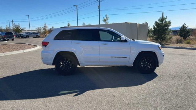 used 2021 Jeep Grand Cherokee car, priced at $31,990