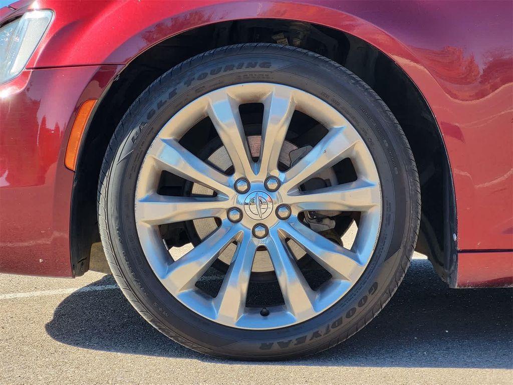 used 2019 Chrysler 300 car, priced at $13,994