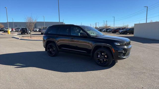 new 2025 Jeep Grand Cherokee car, priced at $49,636