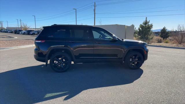 new 2025 Jeep Grand Cherokee car, priced at $49,636