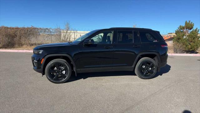 new 2025 Jeep Grand Cherokee car, priced at $49,636