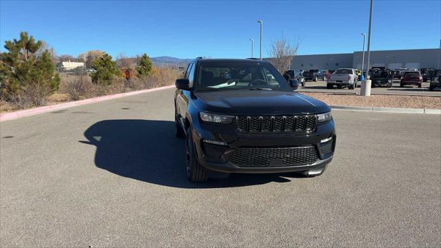 new 2025 Jeep Grand Cherokee car, priced at $49,636