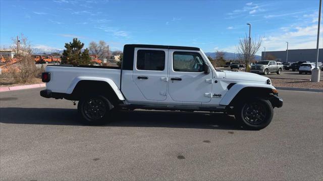 new 2025 Jeep Gladiator car, priced at $48,137