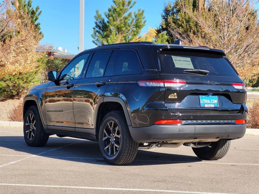 used 2024 Jeep Grand Cherokee car, priced at $30,976