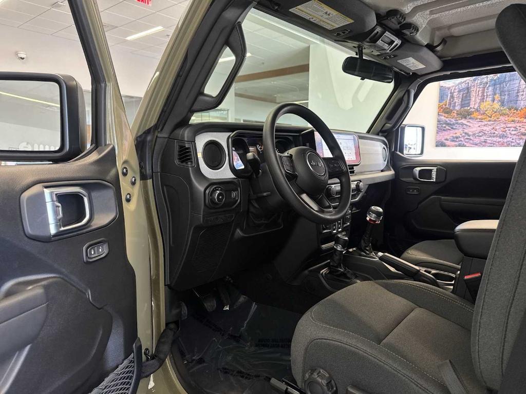 new 2025 Jeep Wrangler car, priced at $34,917