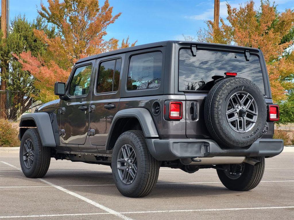 new 2025 Jeep Wrangler car, priced at $41,384