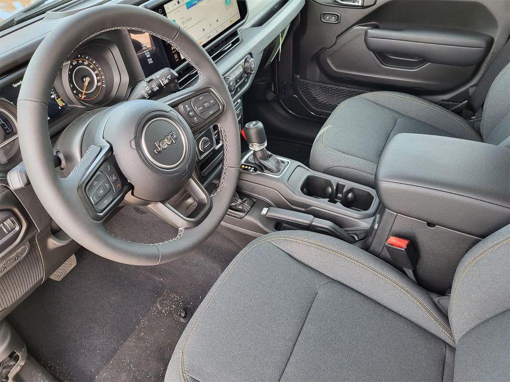 new 2025 Jeep Wrangler car, priced at $41,384