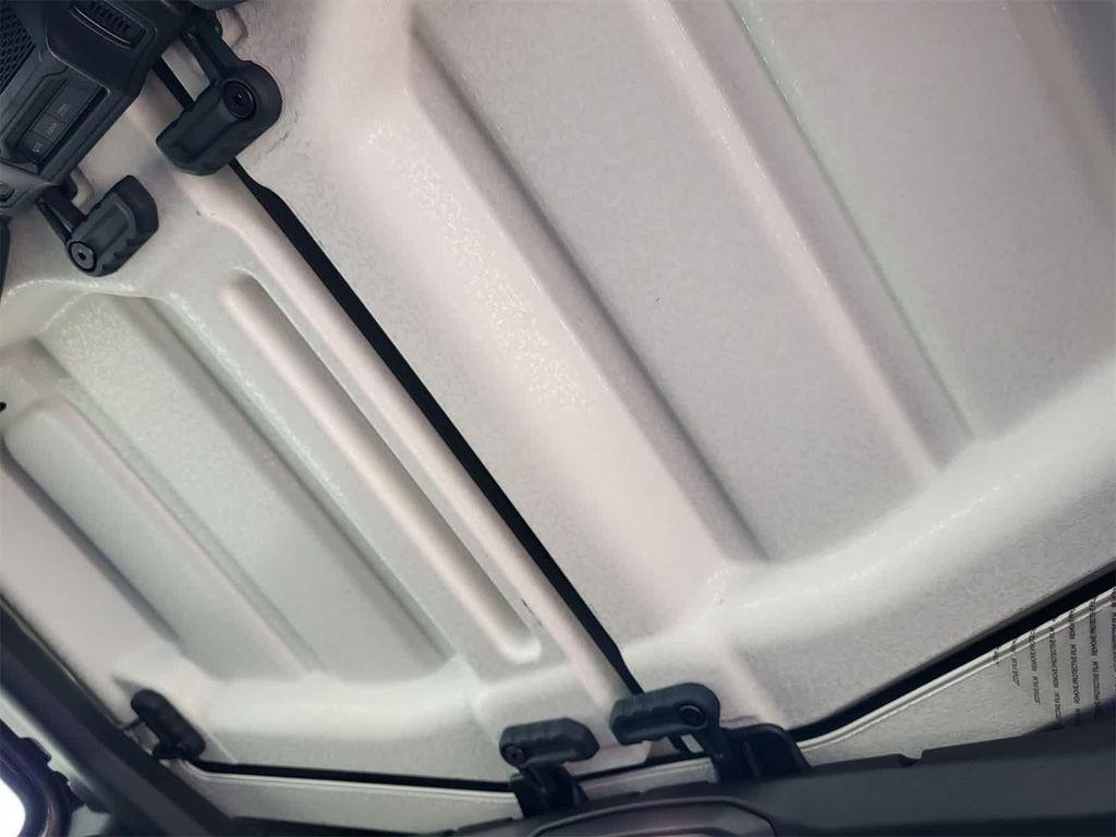 new 2025 Jeep Wrangler car, priced at $41,384