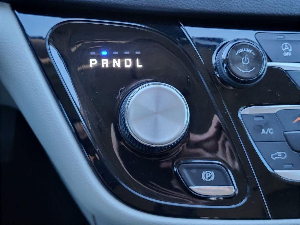 used 2018 Chrysler Pacifica car, priced at $13,984