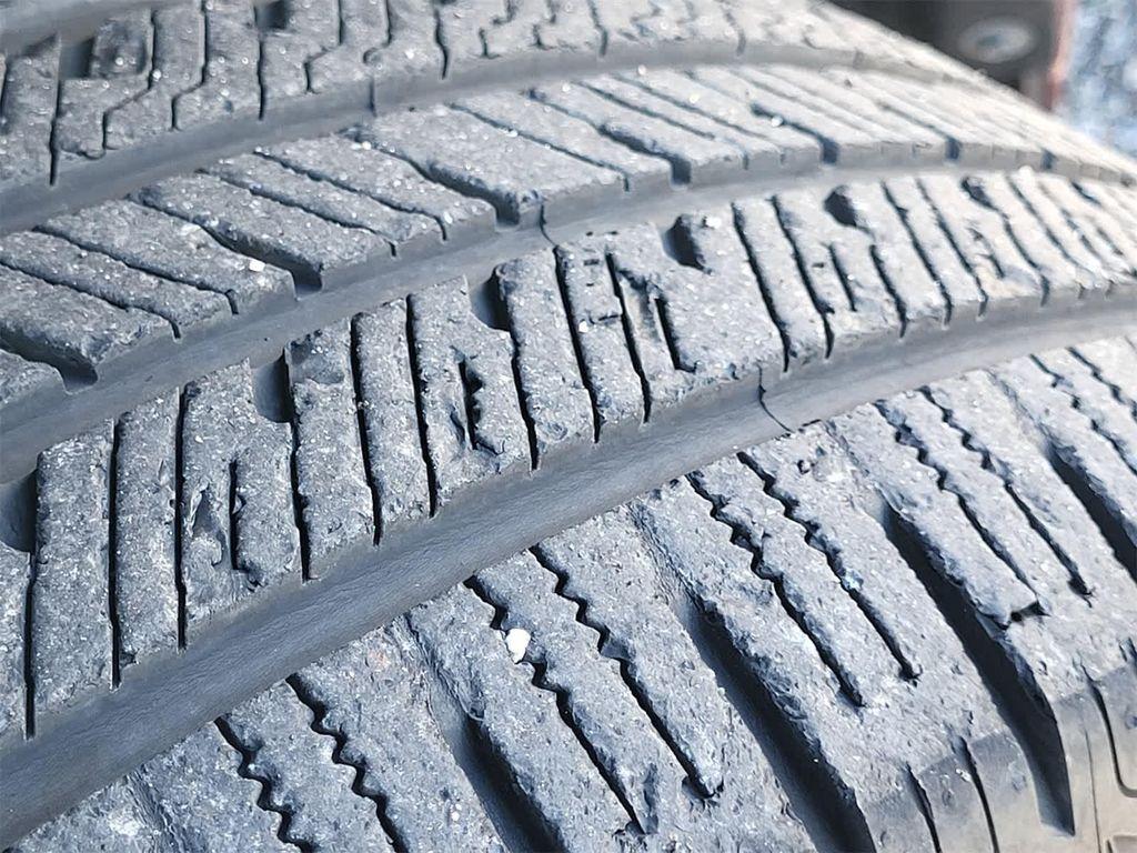 used 2018 Chrysler Pacifica car, priced at $13,984