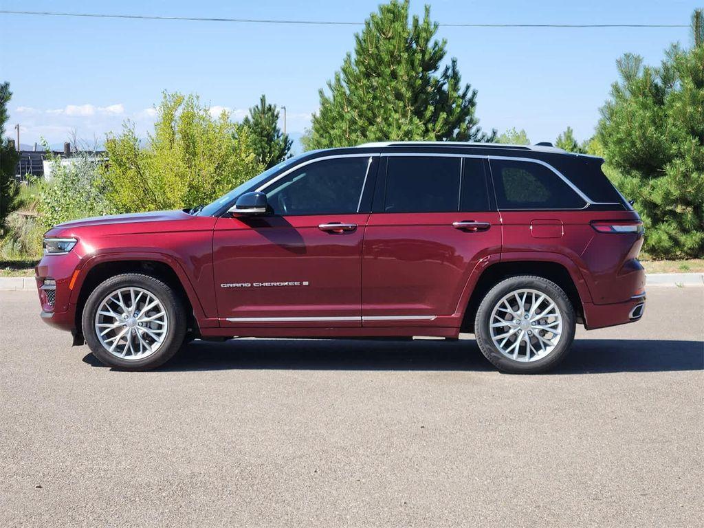 used 2022 Jeep Grand Cherokee car, priced at $34,860
