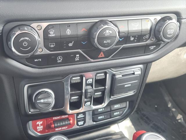 new 2025 Jeep Wrangler car, priced at $55,274