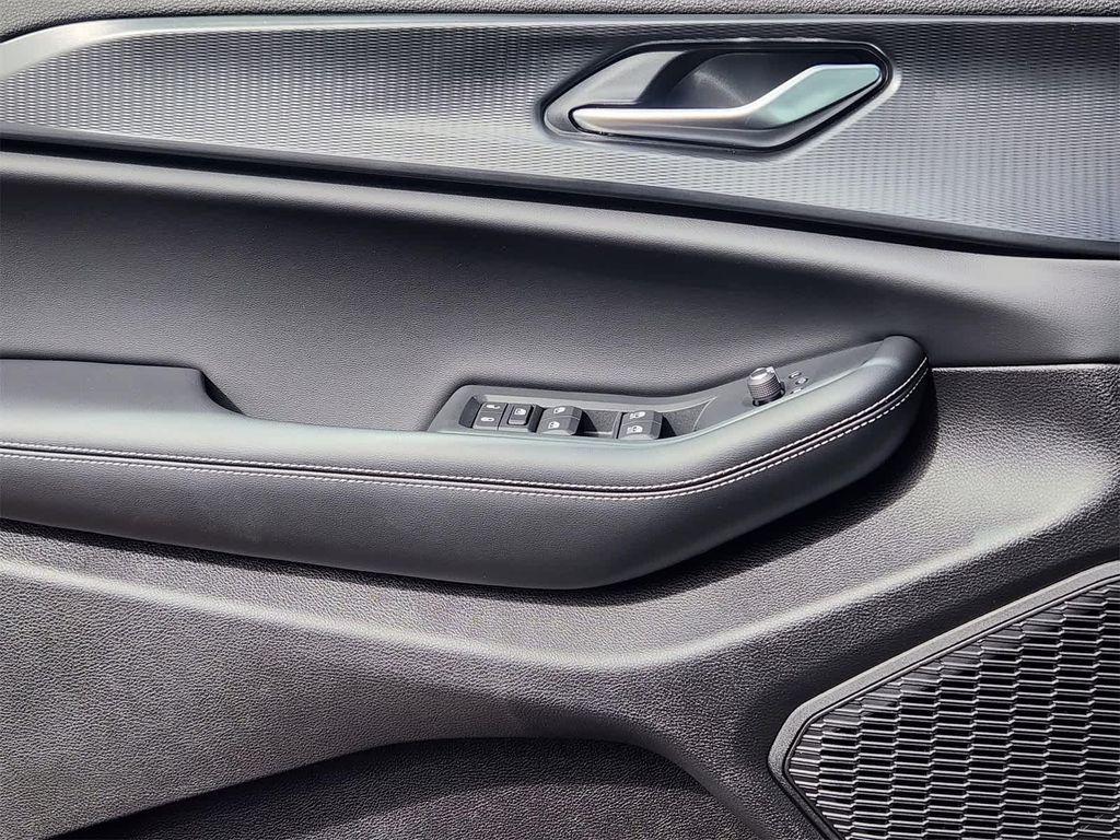 new 2025 Jeep Grand Cherokee car, priced at $36,503