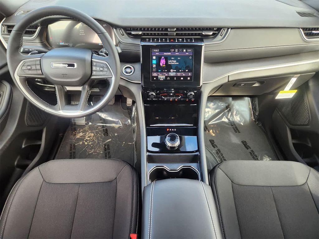 new 2025 Jeep Grand Cherokee car, priced at $36,503