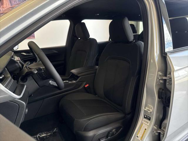 new 2025 Jeep Grand Cherokee L car, priced at $41,437
