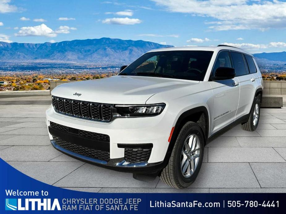 new 2025 Jeep Grand Cherokee car, priced at $38,326