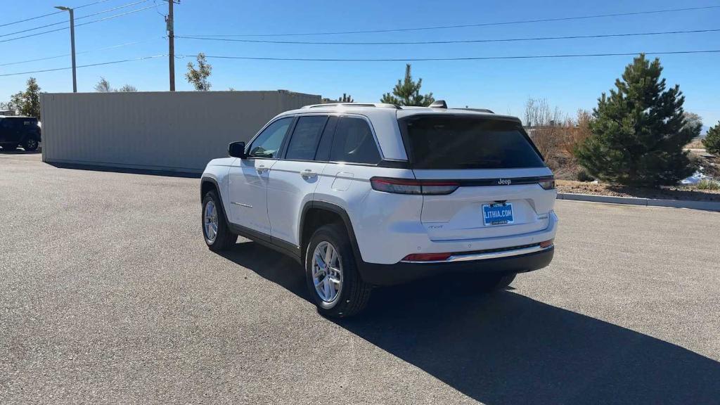 new 2025 Jeep Grand Cherokee car, priced at $38,326