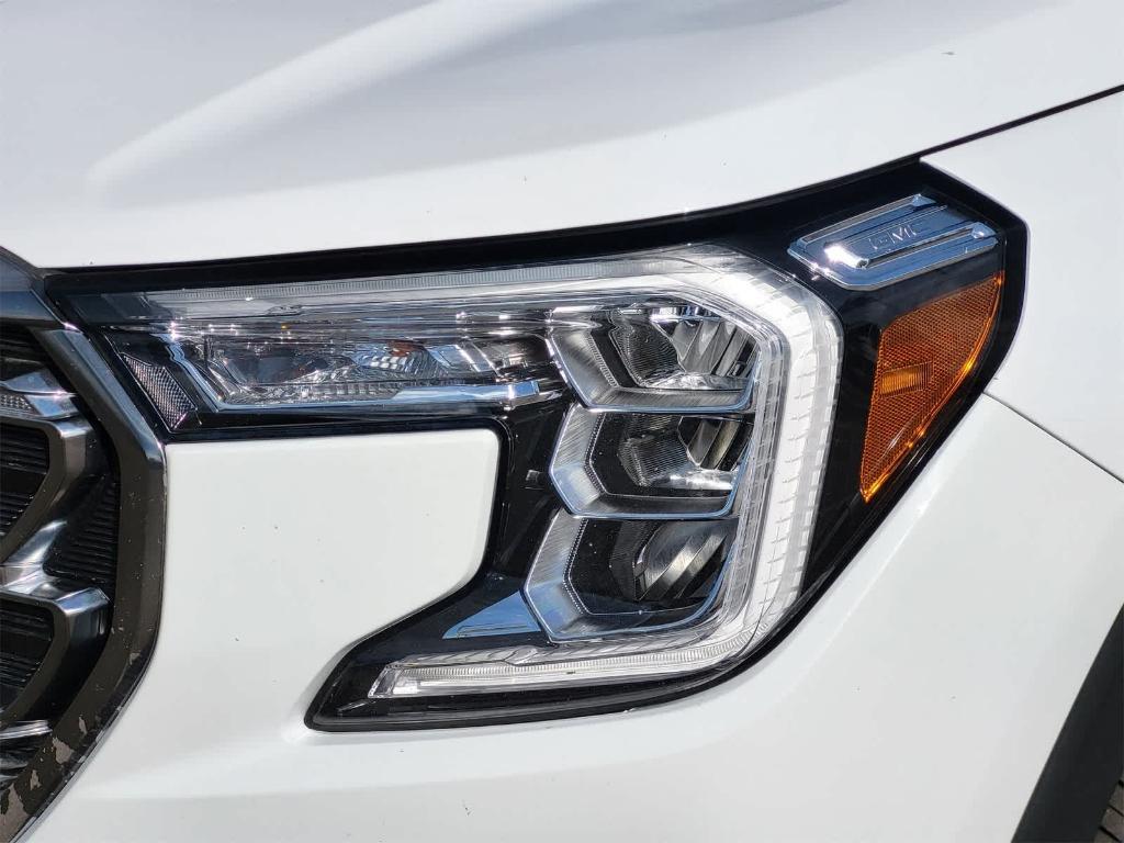 used 2023 GMC Terrain car, priced at $23,876