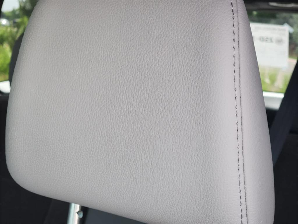 used 2021 Honda Pilot car, priced at $27,999