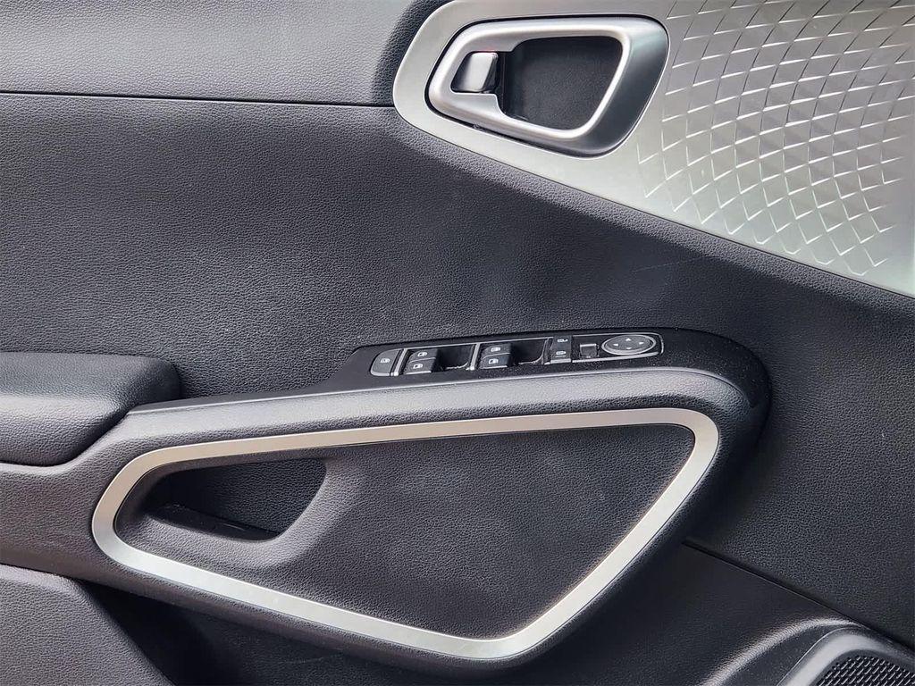 used 2024 Kia Soul car, priced at $17,891